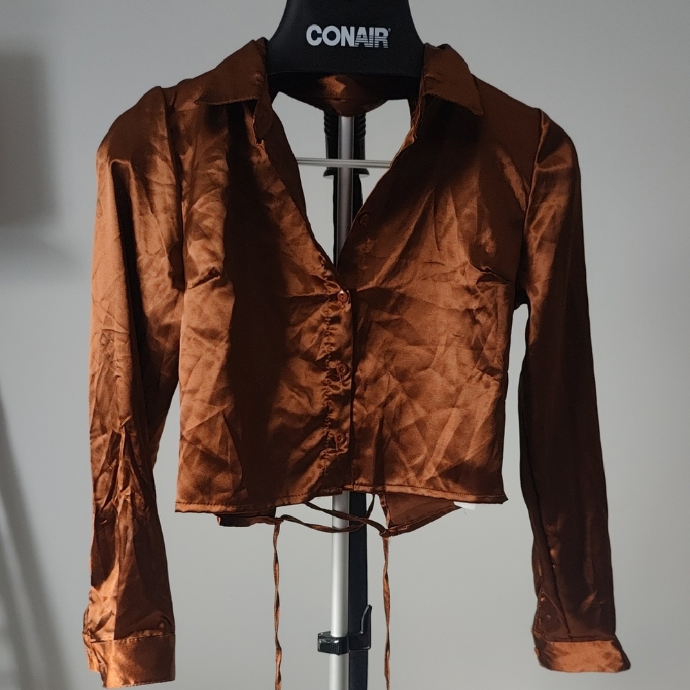 Streetwear Society Copper Satin Button-Front Crop Blouse